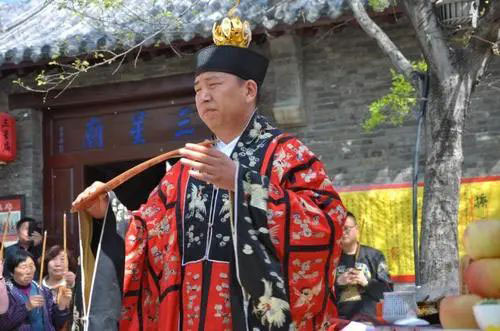 坠胎婴灵牌位有几种_什么情况下婴灵会跟着父亲