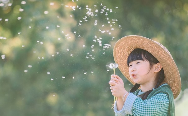 有事烧纸遇到科学不能解决的事情，可以用烧纸