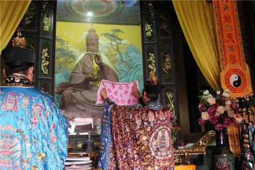 简单易学的小孩易惊吓推拿手法_新手爸妈一定