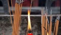 大高僧在线解析,一般寺庙超度价格