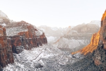 父亲久病不愈每天都想哭,镇宅可减轻病痛