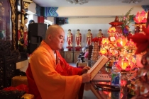 学佛5年脸完全变了，通过潜心修佛心如止水