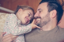 小孩受惊吓用什么药，孩子受惊的化解方法