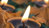送走亡者念什么经,选择这三种佛教经文吧