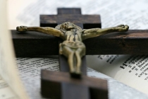 十字架可以驱邪吗 西方宗教文化对我们是否也受用