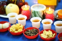 民间常见的一种黄色长条纸，你了解它们的作用吗