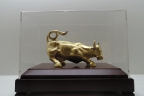 贵重的黄金和玉哪个辟邪好 有什么不同之处