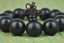 成年女生佩戴什么辟邪保平安好 这些颜值担当妥妥符合你的气质