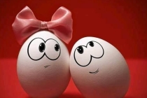 民间驱邪滚鸡蛋，作用竟然这么神奇