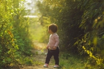 小孩惊吓过度能打安定，还是用收魂的方法比较